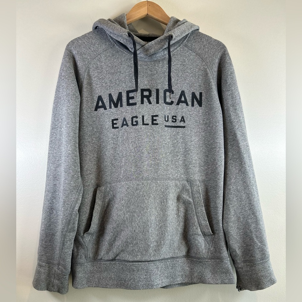New Condition American Eagle Hoodie in size Medium. Classic A.E. Hoodie.